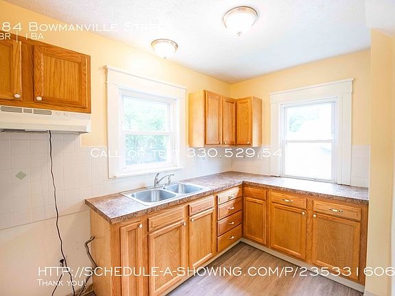 5th image of 284 Bowmanville St