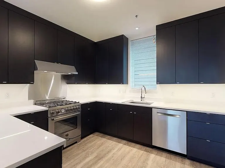 4226 SW Findlay St — Photo 10