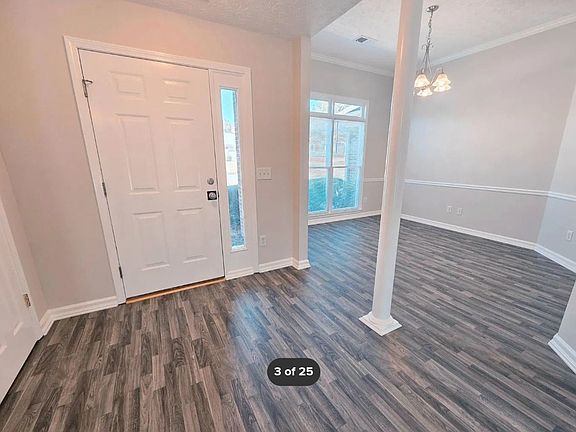3rd image of 5016 Stone Park Dr