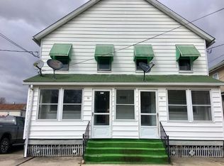 15 Chamberlain St, Plains, PA 18705