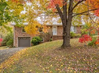 110 Rose Hill Rd, Wytheville, VA 24382