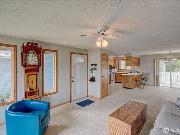 5th image of 30505 H Street