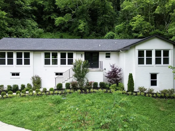 2711 Hillsboro Rd, Brentwood, TN 37027