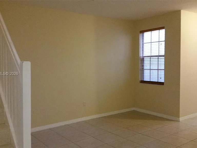 11833 SW 152nd Ct #11833 — Photo 5