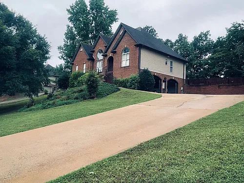 500 Crestview Ln Photo 1