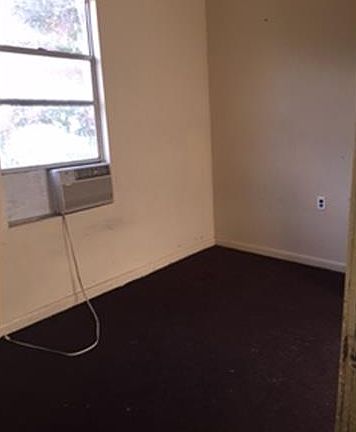 4th image of 402 E Ventura Ave