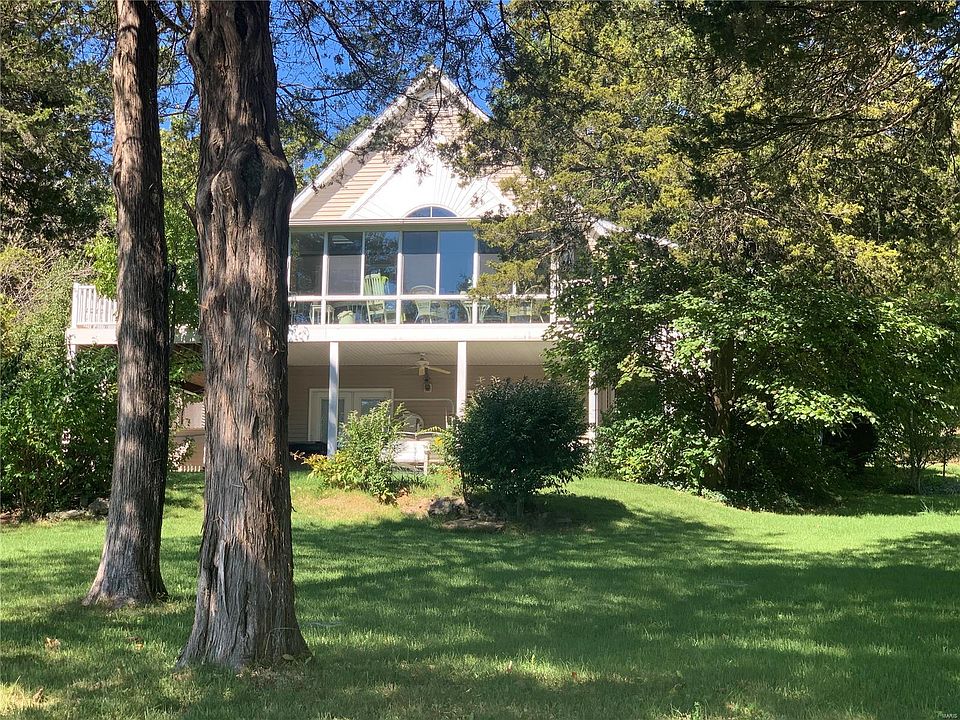 1st image of 1600 Woodson Dr