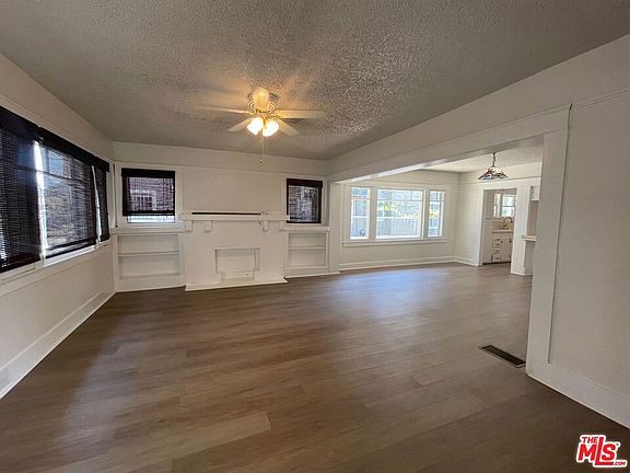 3rd image of 4621 Wesley Ave