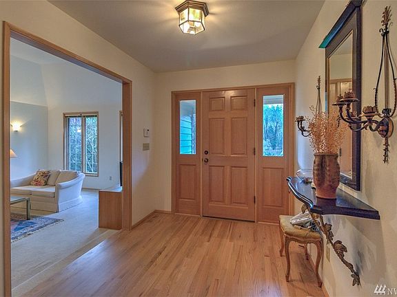 4th image of 1814 Cameo Ct NW