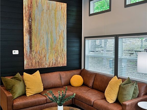 3rd image of 310 Laurelwood Lane