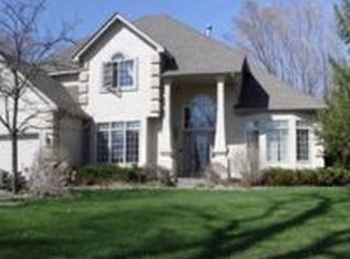 1451 Pond Wynde N, Eagan, MN 55122