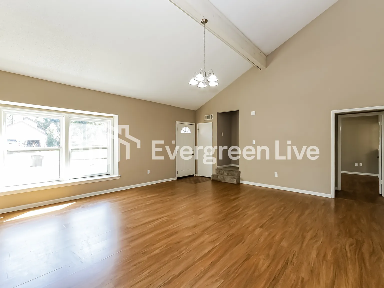 3 bed, 2.0 bath, 1782 sqft, $1,645 — Photo 4