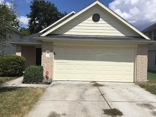1st image of 22342 Queenbury Hills Dr