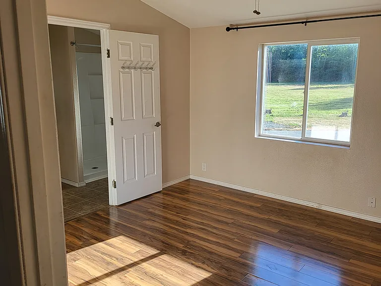 41302 Mountain Hwy E #1 — Photo 9