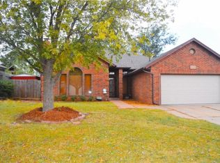 5525 Ventura Dr, Oklahoma City, OK 73135