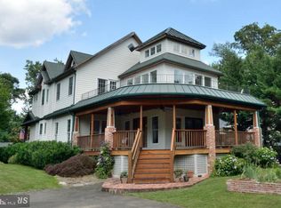 600 Park St SE, Vienna, VA 22180