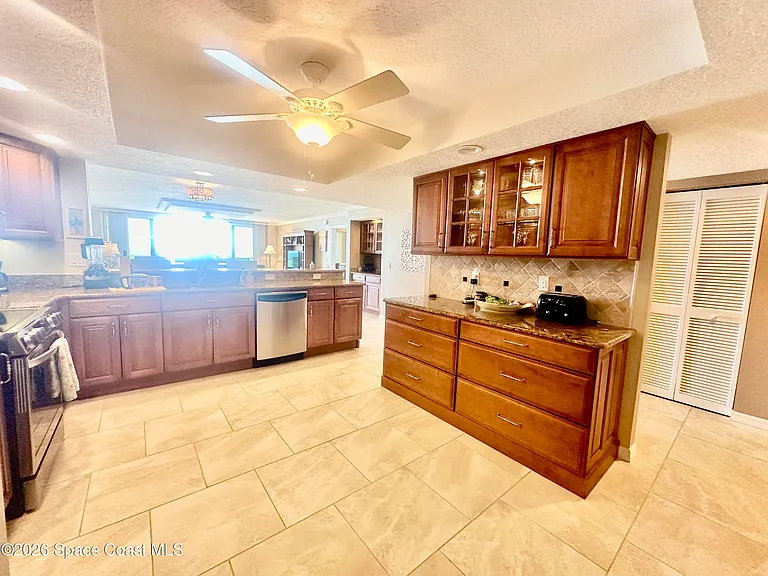 401 Jimmy Buffett Mem Hwy #142 — Photo 3