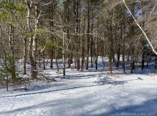 188 E Putnam Rd, Putnam, CT 06260