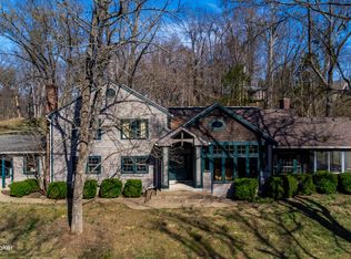 2511 Woodside Rd, Louisville, KY 40207