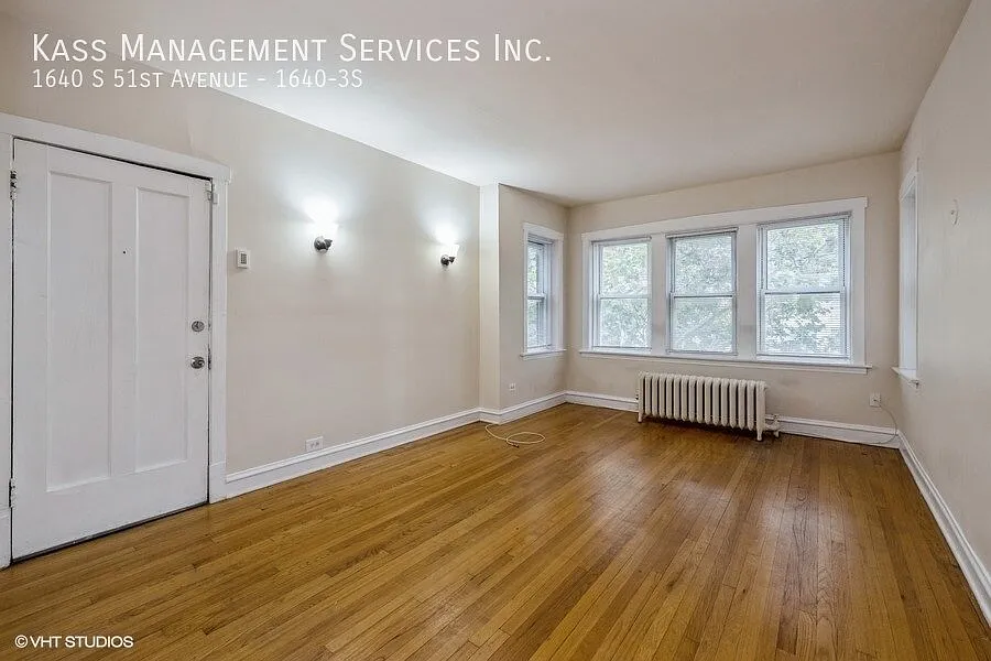 Lovely 2bed in Cicero - Spacious Floorplan - Heat & Appliances Incl - — Photo 2