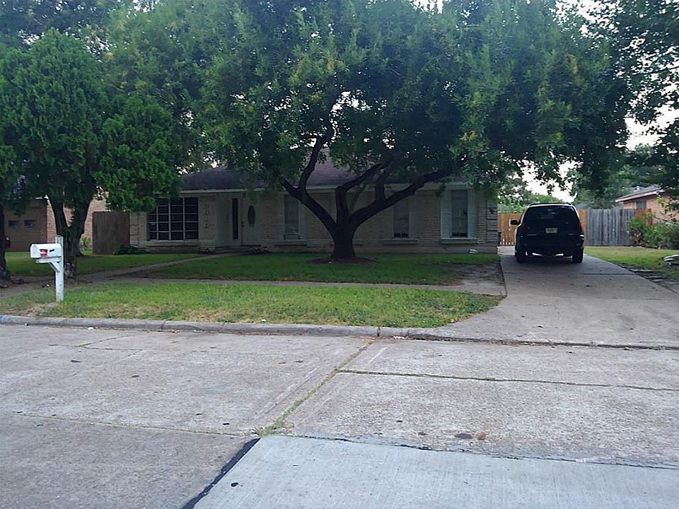 1st image of 6910 Dusty Dawn Dr