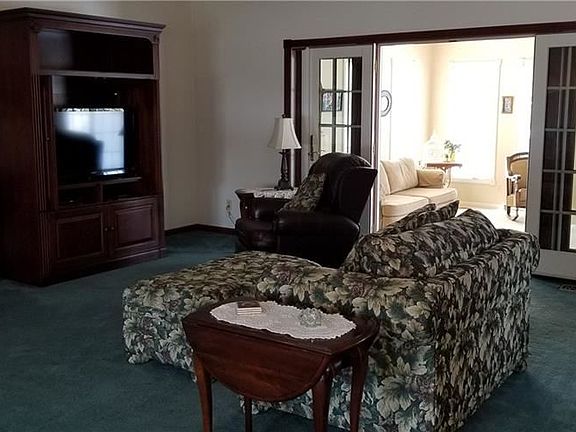 5th image of 8577 Nobleman Cir NW