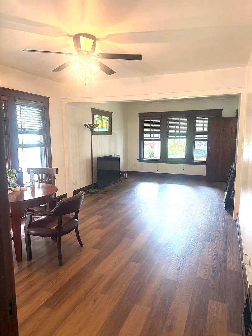 2 bed, 1000 sqft, $2,175 — Photo 4