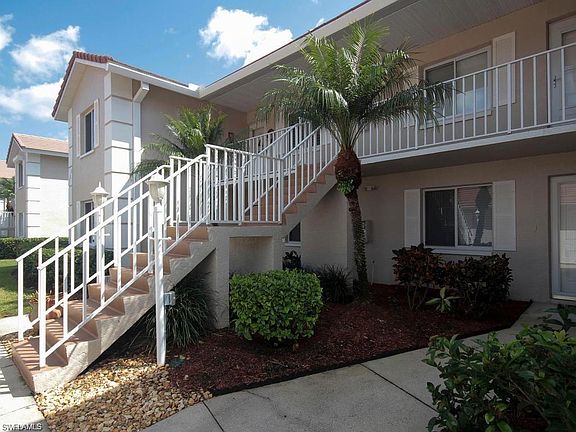 5th image of 6780 Dennis Cir #M-202