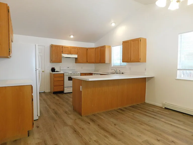 731 Ranch Rd — Photo 8