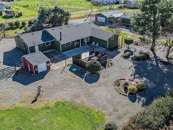 2nd image of 10516 Thompson Way