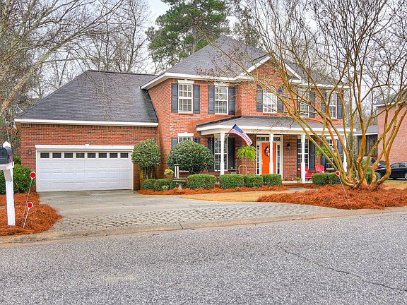 3rd image of 1408 Aylesbury Dr