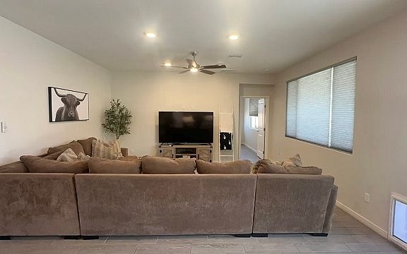 4th image of 11842 E 25th Pl