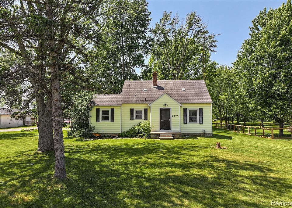 9275 N Saginaw Rd, Mount Morris, MI 48458 | Zillow