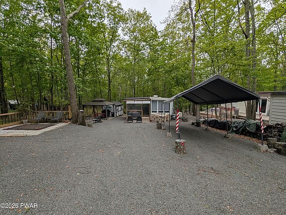 2nd image of 186 Shohola Pkwy N