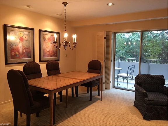 3rd image of 2112 Acacia Park Dr APT 218
