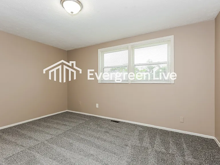 10612 McKelvey Rd — Photo 10