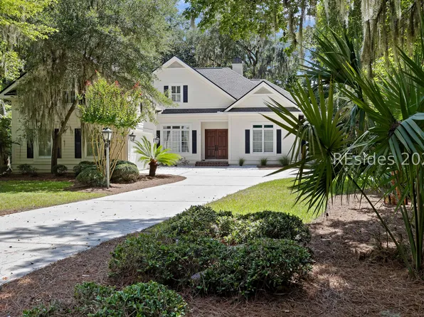 62 Greenwood Dr, Bluffton, SC 29910