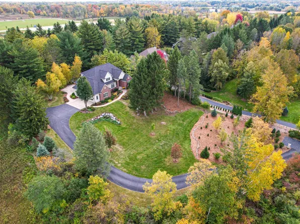 1288 Horns Corners ROAD, Cedarburg, WI 53012