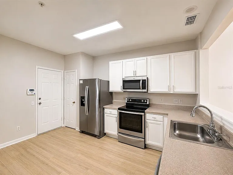 3151 Sinclair St #104 — Photo 5