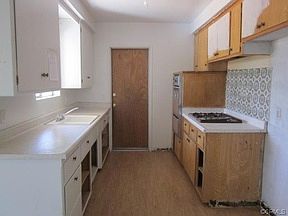 4th image of 41271 Acacia Ave