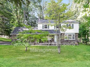 1613 Kenmare Dr, Dresher, PA 19025