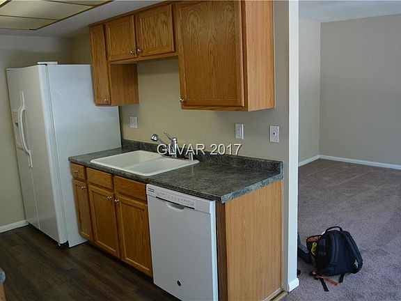5th image of 201 Brookside Ln Unit D