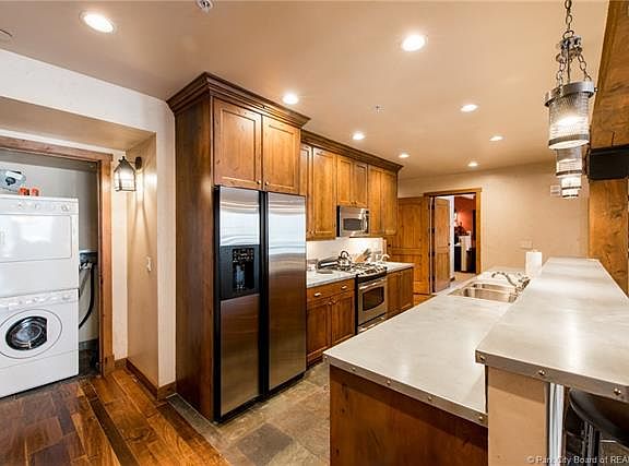 5th image of 2800 Deer Valley Dr E #6222
