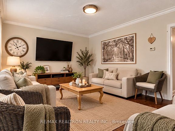 4th image of 82 Ranstone Gdns