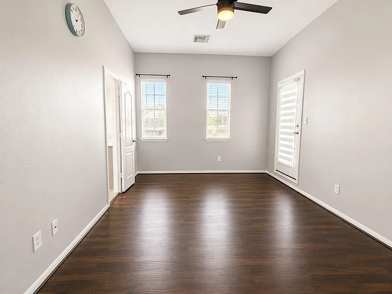 3614 Burning Palms Ct — Photo 15