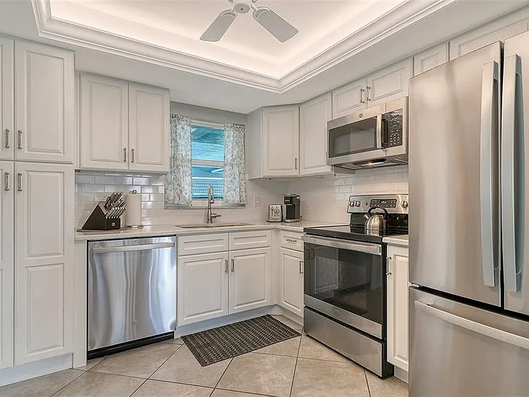 2657 Riverbluff Pkwy #V-122 — Photo 13