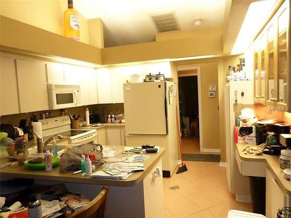 4th image of 321 Montego Ct SE