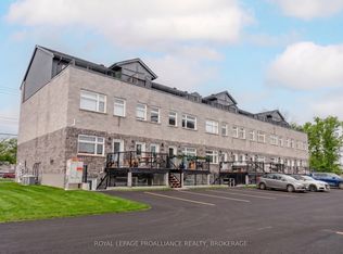 809 Development Dr #105, Kingston, ON K7M4W6