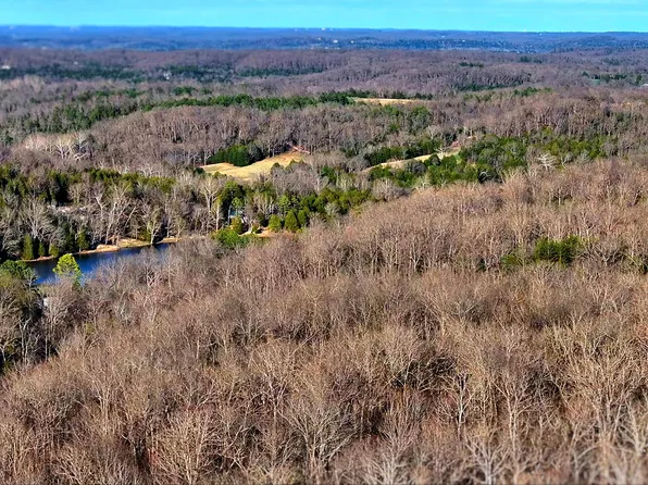 302 Spring Woods Road, Dittmer, MO 63023