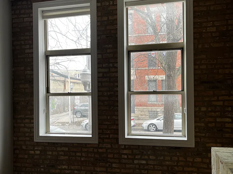 1378 N Wolcott Ave #1A — Photo 2